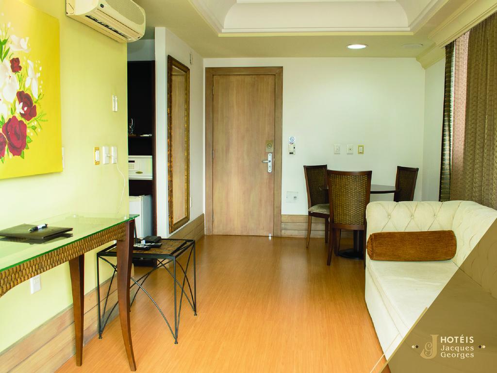 Hotel Jacques Georges Business Pelotas Exteriör bild